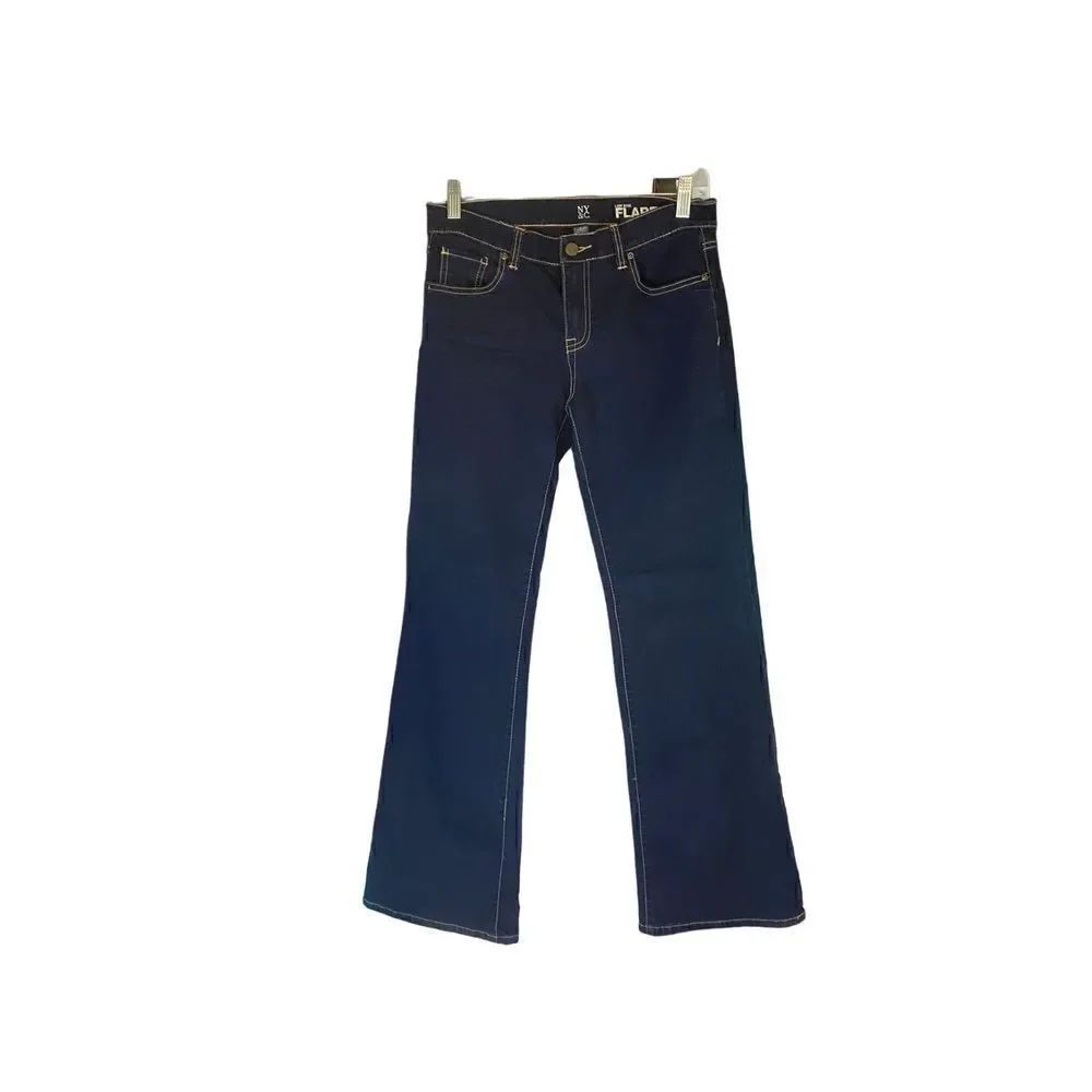 New York & Company women’s flair, wide leg low rise denim blue jeans /4